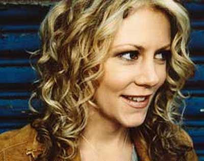 Natalie MacMaster